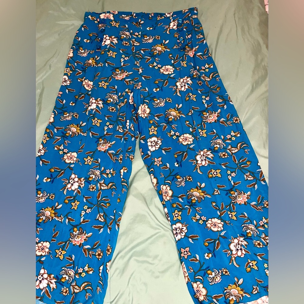 XL floral wide leg high rise stretchy flowy pants EUC